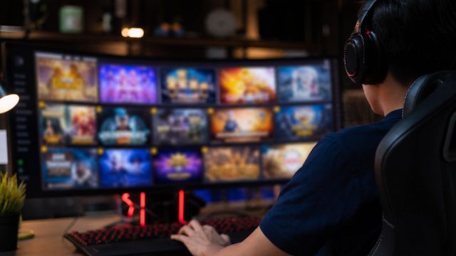 Navigating the Evolving Landscape of Online Gaming in 2023