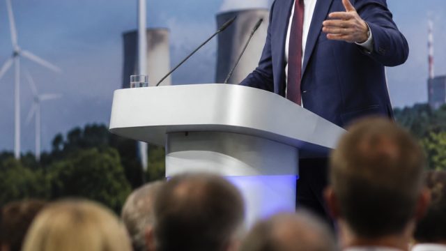 Right-Wing Criticism Targets U