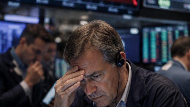 Market Reacts to AI Hype: Unde