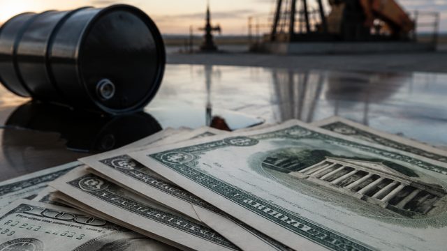 U.S. Treasury Yields Dip Below 4.5% Amidst Oil Price Decline